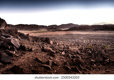 《坚如磐石》电影免费在线观看与下载指南:畅享精彩剧情! 《坚如磐石》电影免费在线观看与下载指南:畅享精彩剧情!